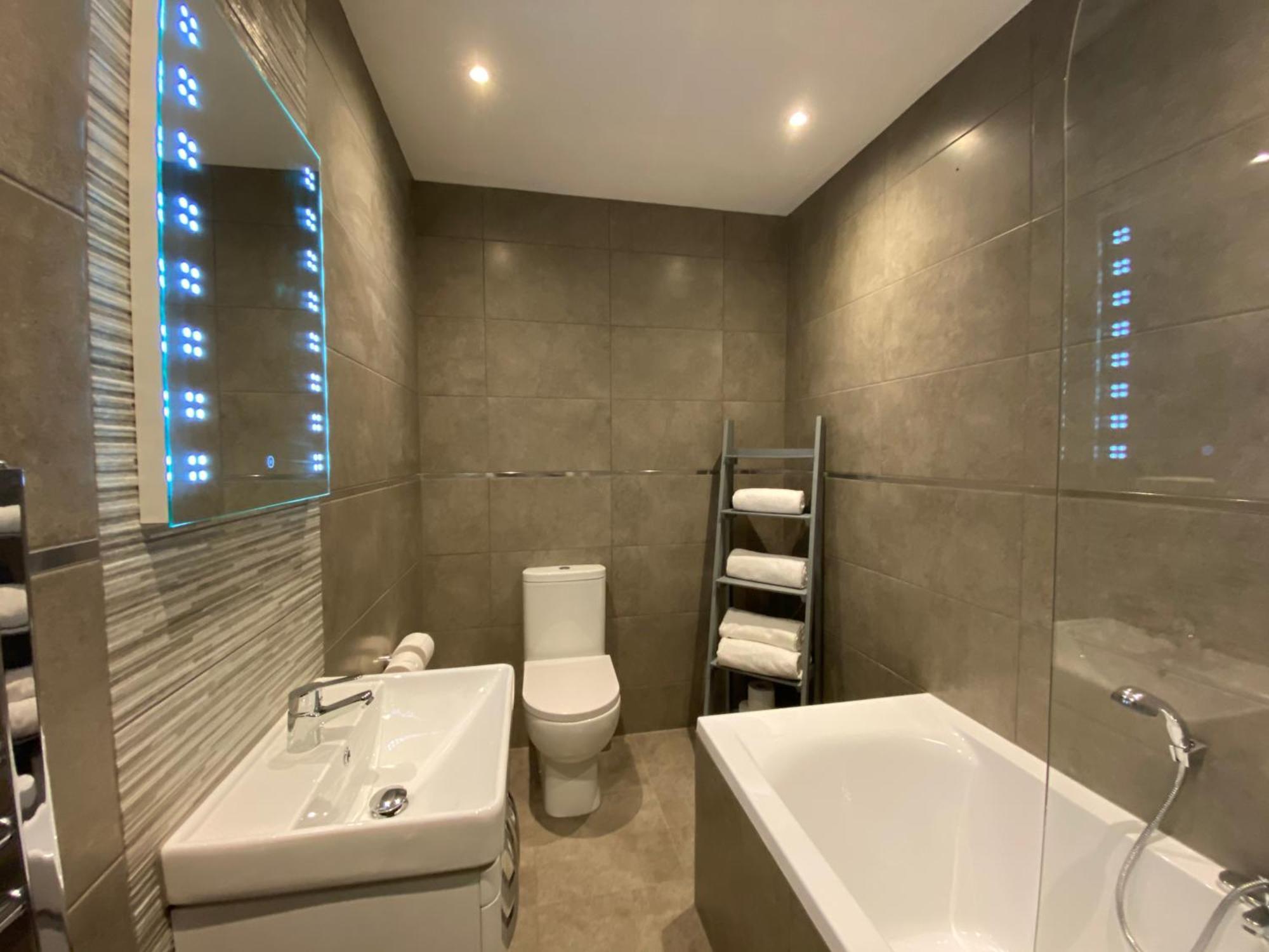 Eden Escapes Serviced Apartments Моркем Екстер'єр фото